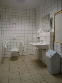 Behinderten Toilette Waschtisch