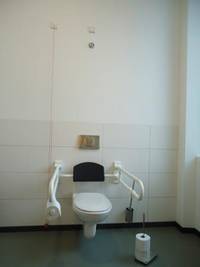 Behinderten-Toilette WC